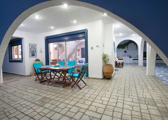 Blue Dream Evia-platana Village *