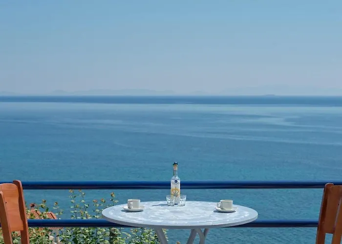 Blue Dream Evia-platana Village * Kími